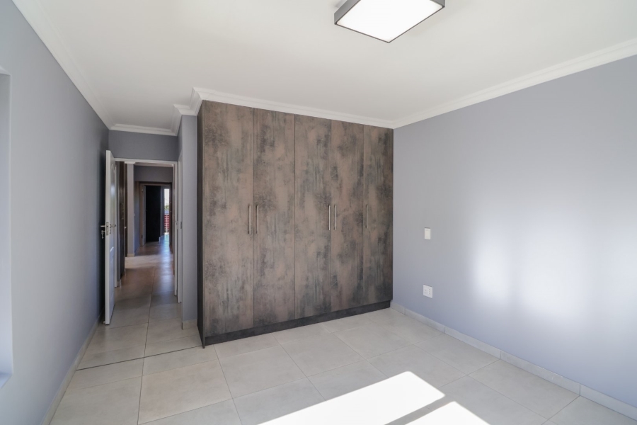 3 Bedroom Property for Sale in Groenvallei Western Cape